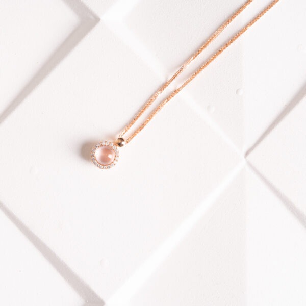 Collier quartz rose et brillants or rose