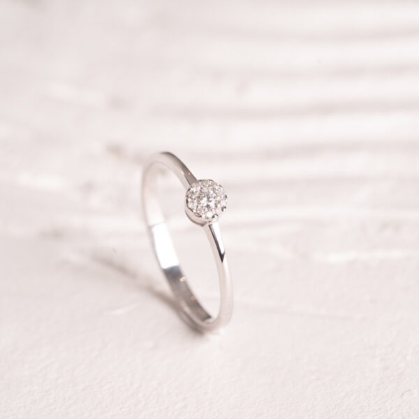 Solitaire pavé