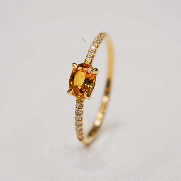 Bague "Les précieuses" saphir jaune
