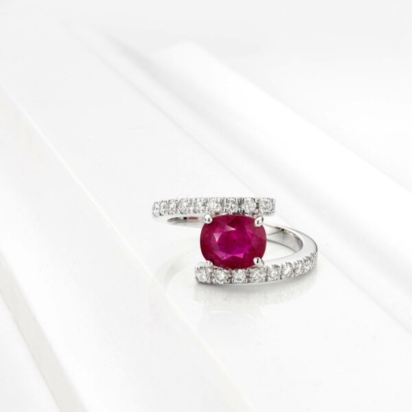 Bague "Infini" rubis
