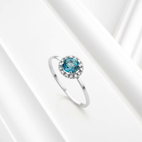 Bague "Les entourées" topaze blue London